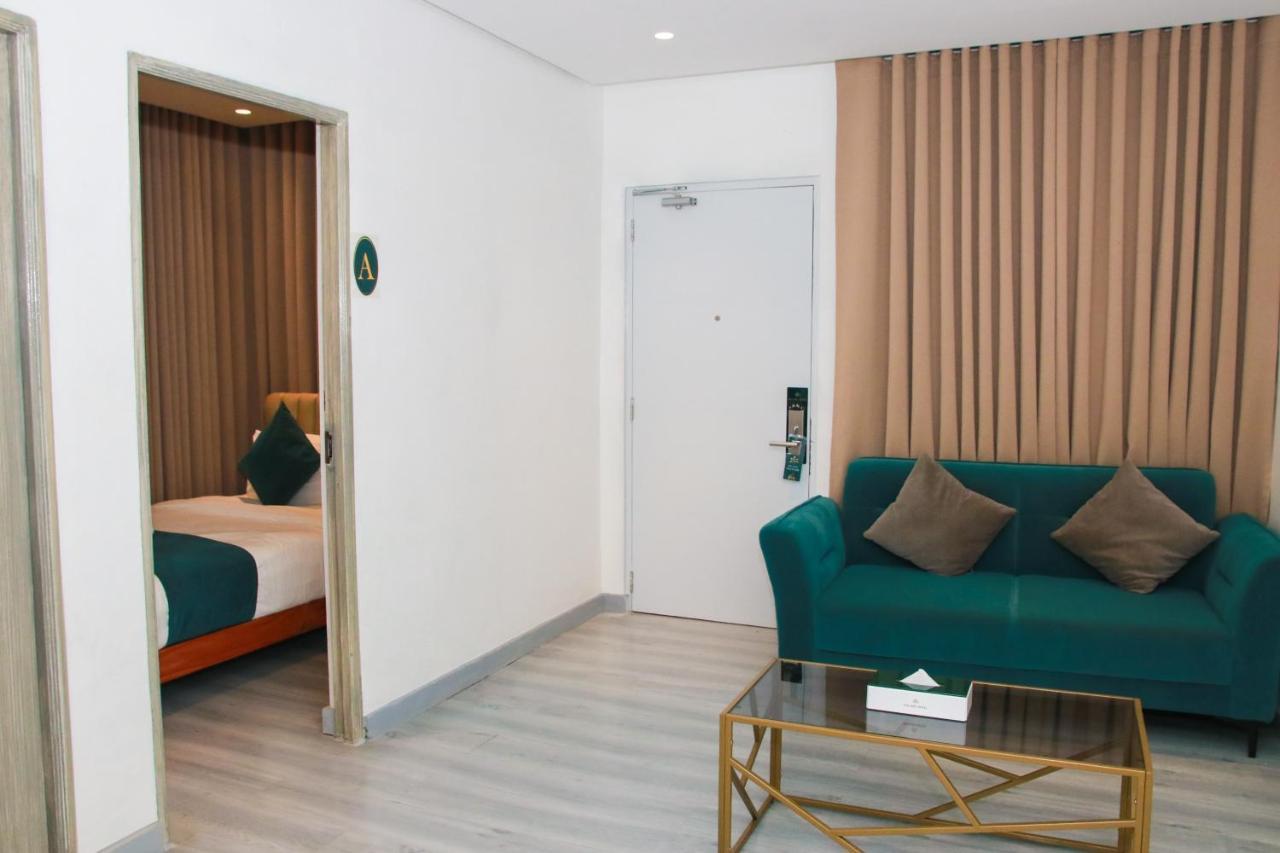 Solano Residences Lipa City Eksteriør billede